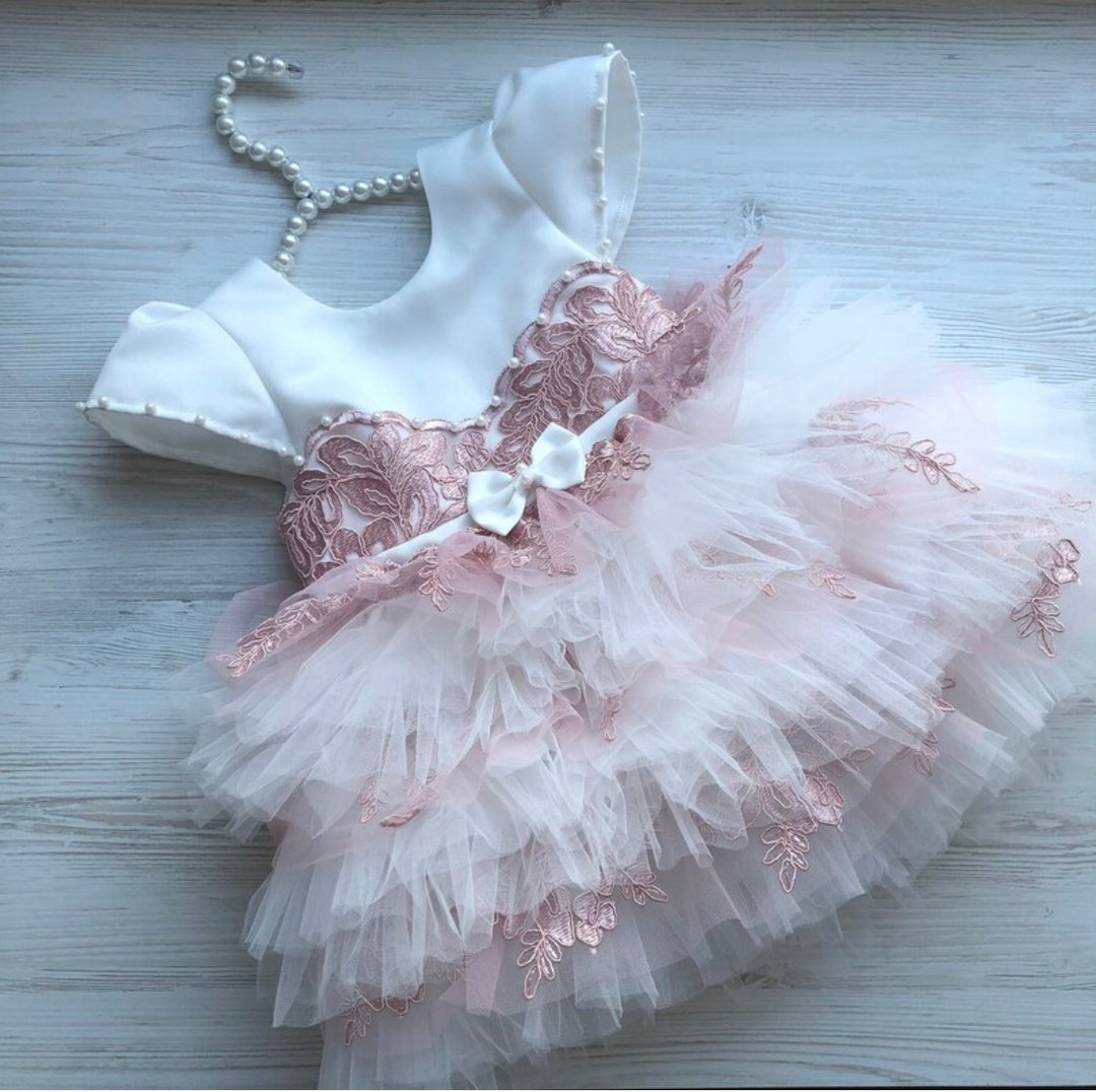 Ivory dress with pink lace for baby girl. First birthday dress. - 童装礼服/连衣裙 - 其他材质 