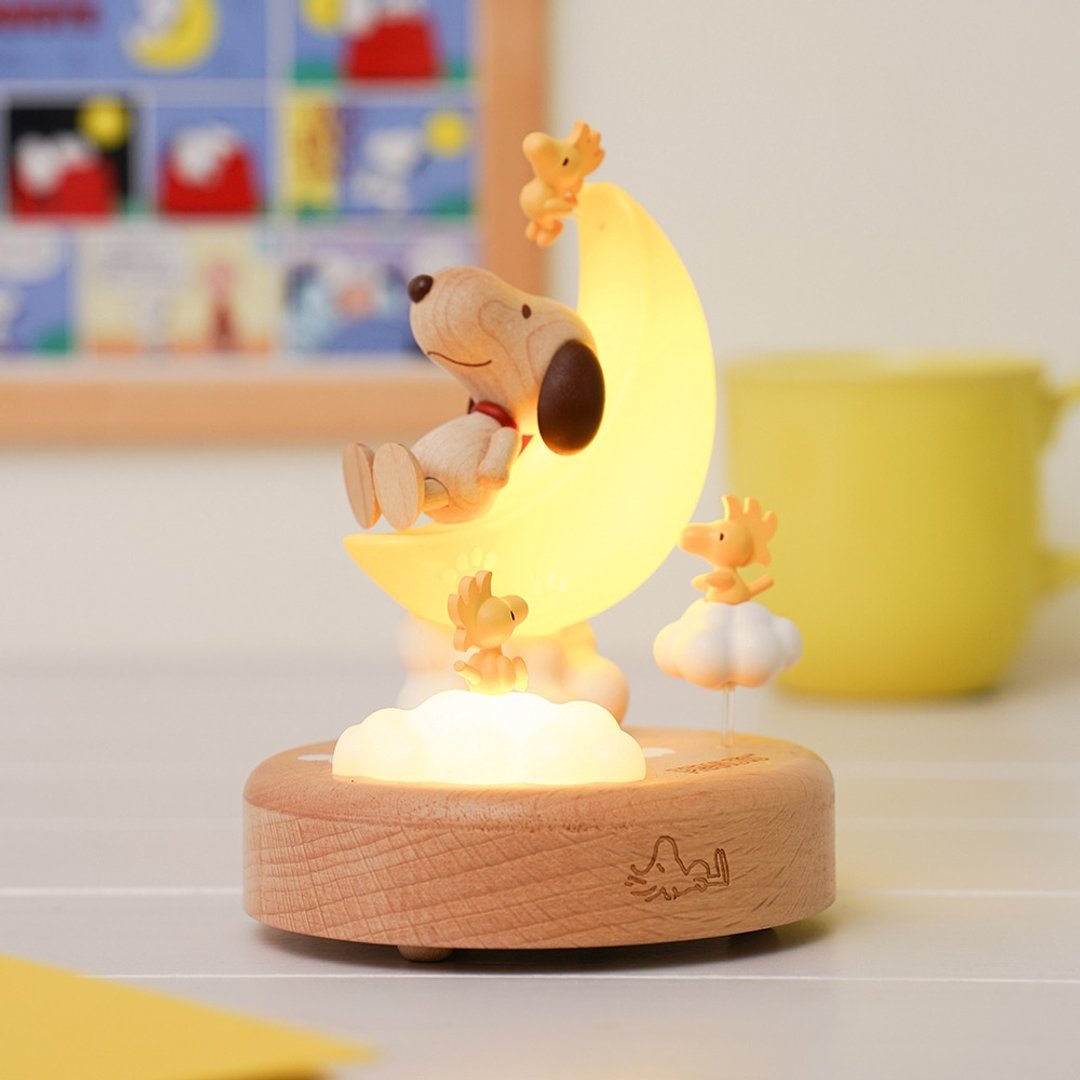 【史努比月亮】 PEANUTS 家居灯 夜灯 Snoopy | Wooderful life - 灯具/灯饰 - 木头 多色