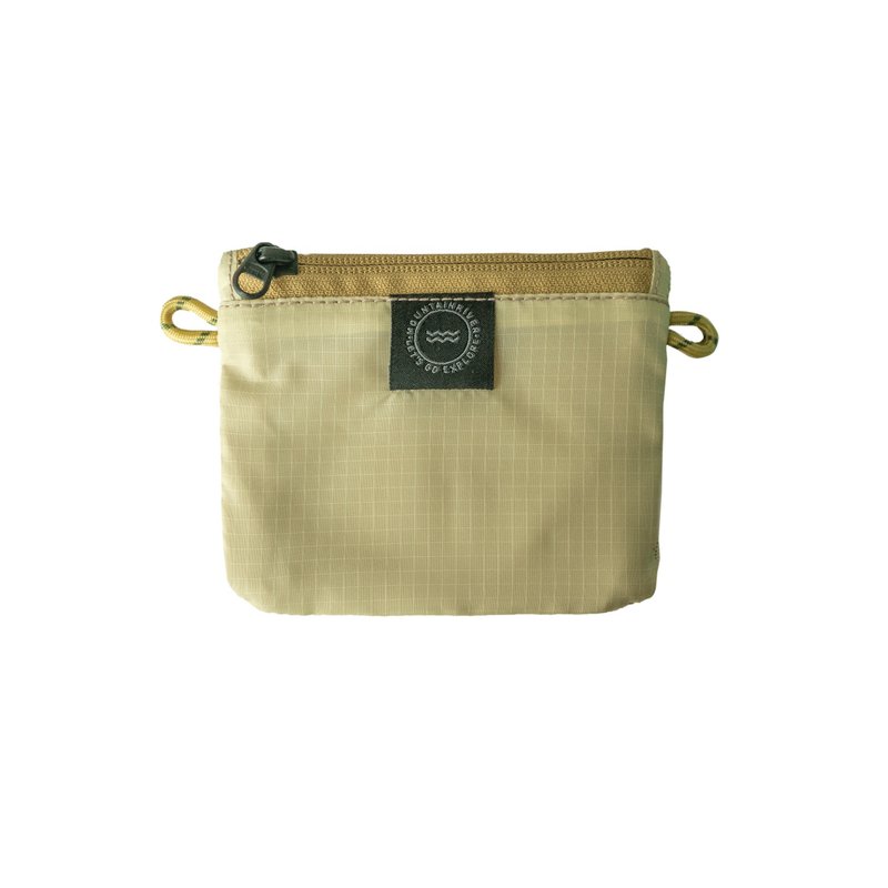Mountain Card and coin Pouch Water Repellent Ripstop Beige - 零钱包 - 防水材质 卡其色