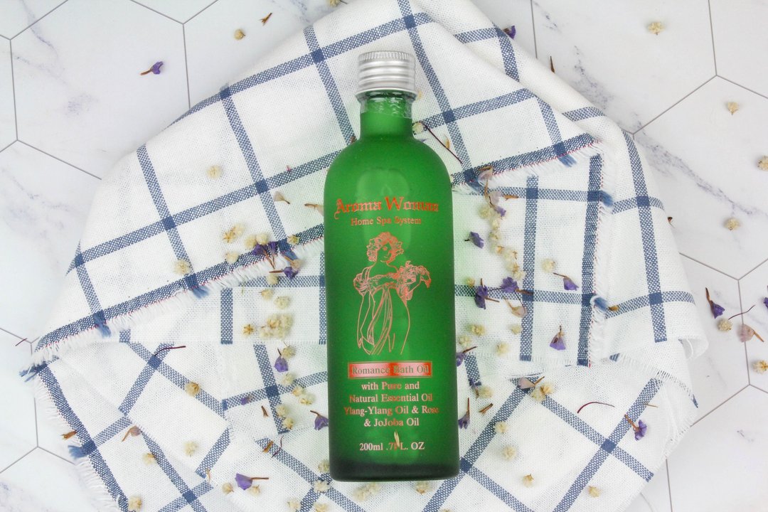 浪漫爱情SPA 精油200ml - 身体护肤/按摩油 - 其他材质 绿色