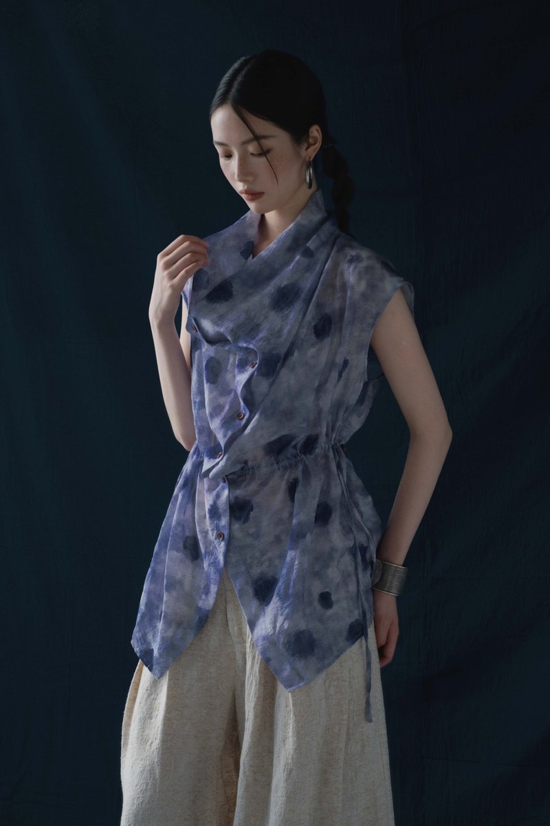 波点印花荡领宽松无袖衬衫 - 女装背心 - 其他材质 