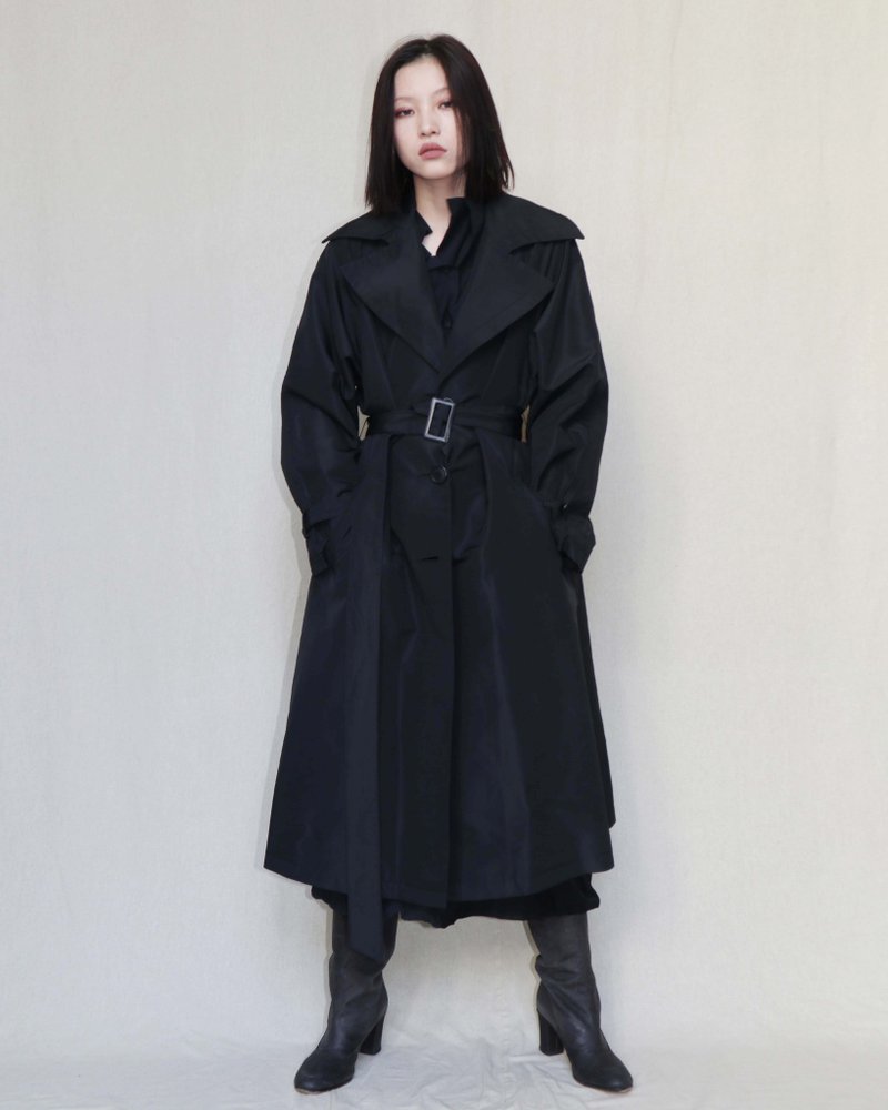 南瓜Vintage。HIROKO KOSHINO 100%真丝 系带 风衣 外套 - 女装休闲/机能外套 - 丝．绢 黑色