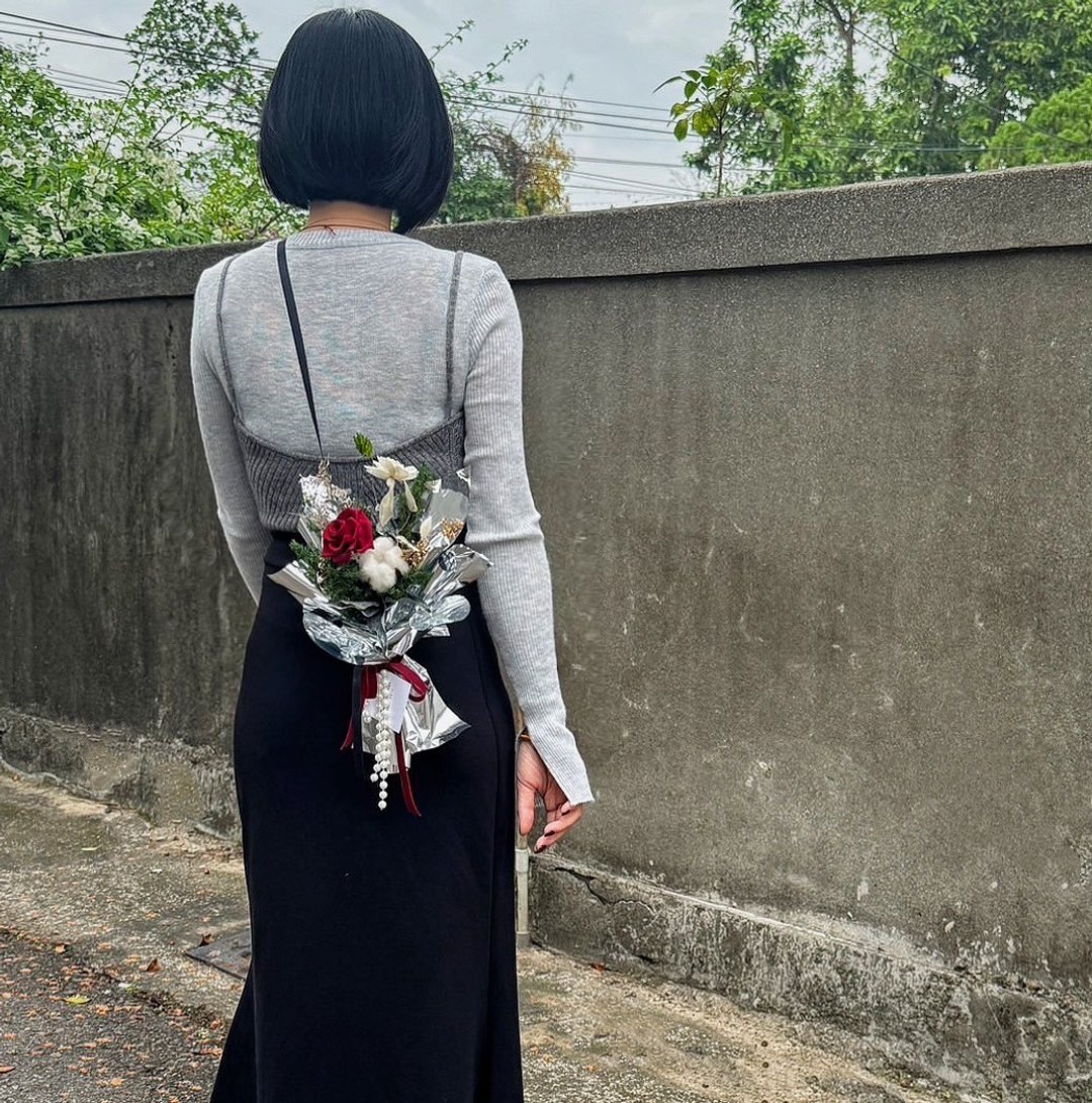 【遇见恒久】可以背着的一束花 日本进口永生不凋雪松玫瑰花束 - 干燥花/捧花 - 植物．花 