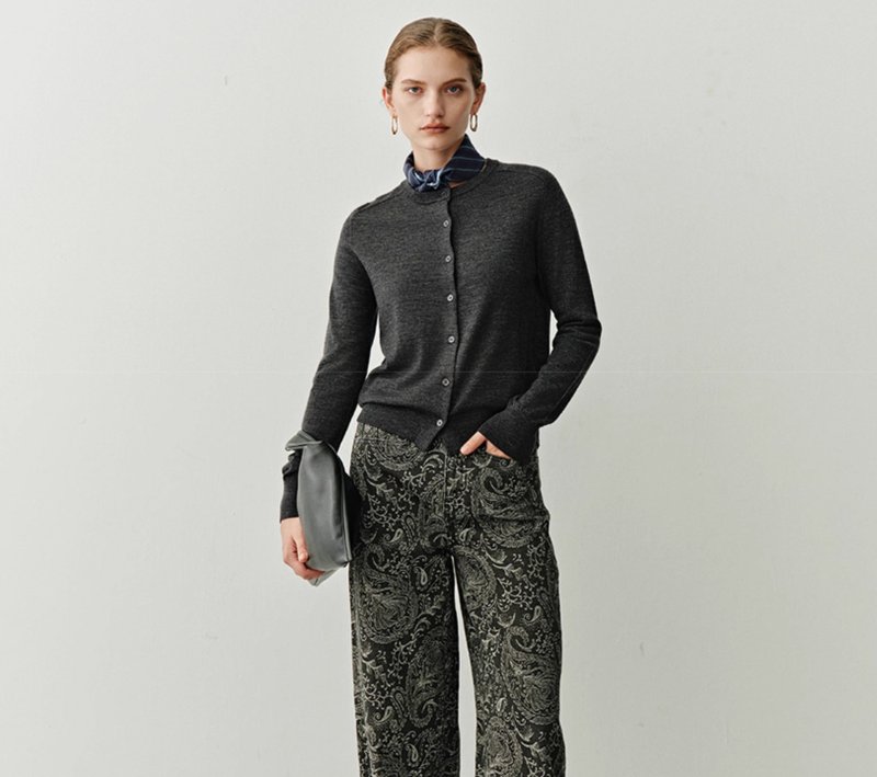 【100%羊毛】法式簡約 德国biella/扬子纱针织衫 - 女装上衣 - 羊毛 多色