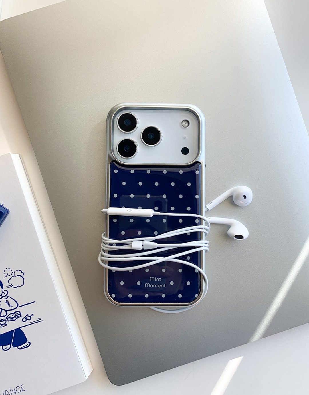 Dot White Navy 环氧树脂 iPhone 手机壳 MagSafe - 手机壳/手机套 - 其他材质 蓝色