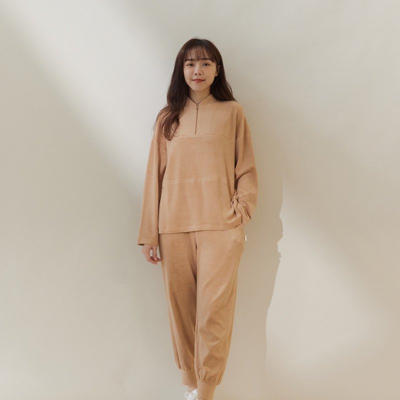 UMORFIL胶原蛋白软绵毛毛半开襟运动风套装-共2色 - 女装上衣 - 棉．麻 多色