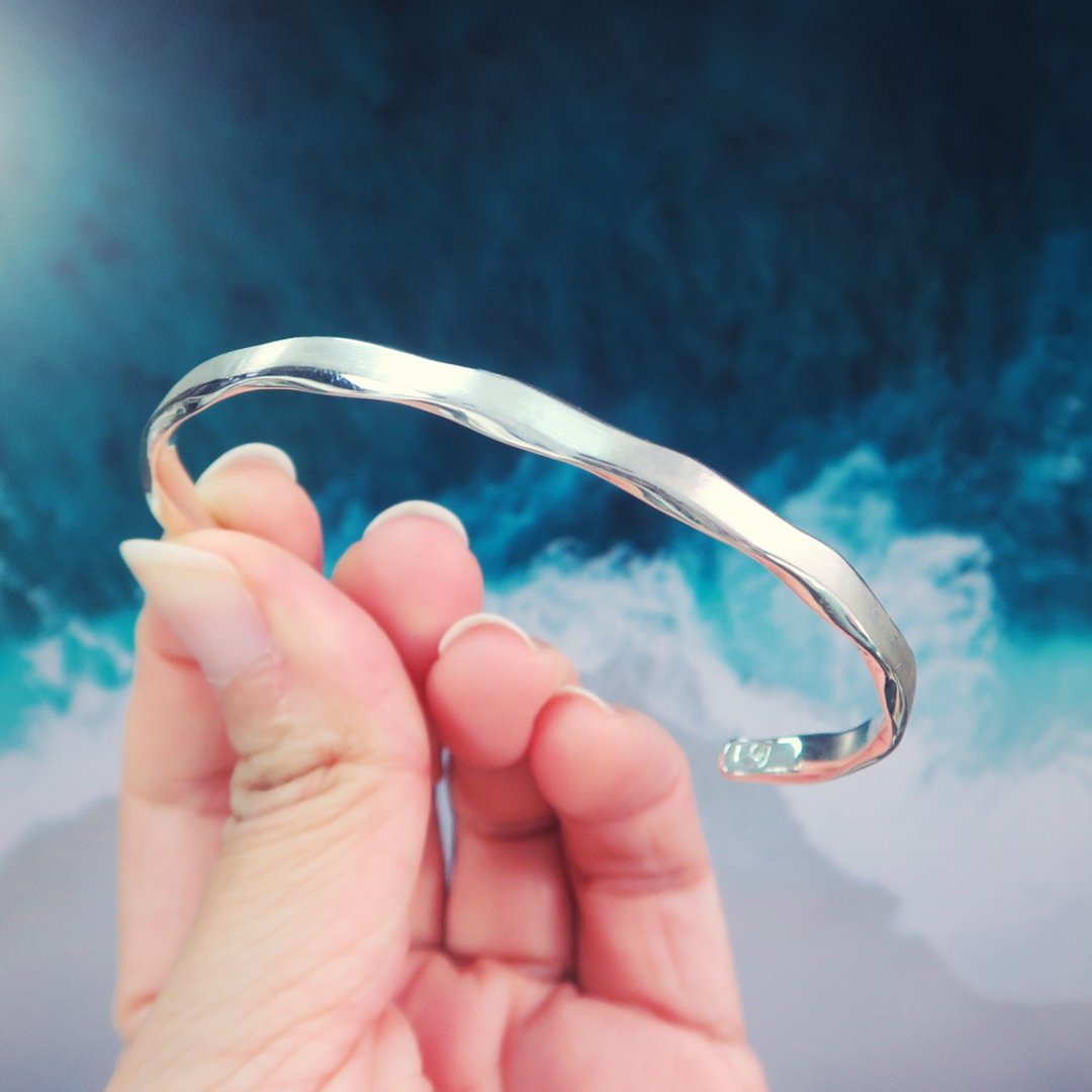 纯银 浪花手环 水波款 925纯银 C型开口式 女生手环 - 手链/手环 - 纯银 银色