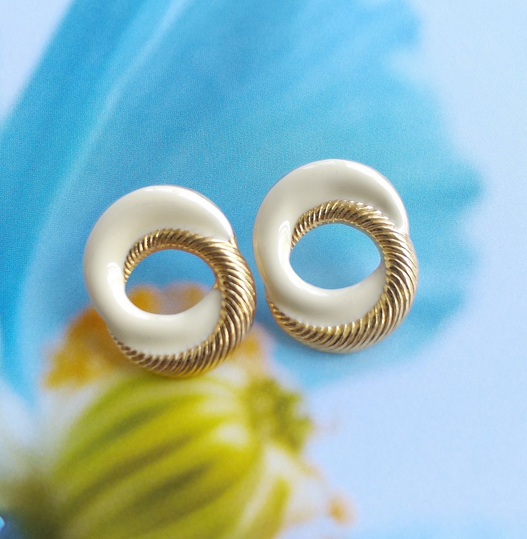Vintage Jewelry 西洋古董饰品 复古 简约 白珐琅 双圈 针式耳环 - 耳环/耳夹 - 其他金属 透明