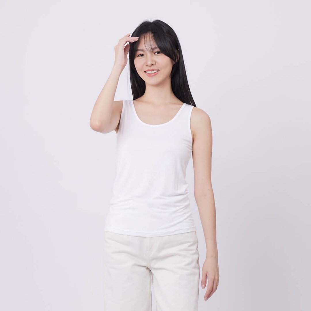 Wendy內搭彈性坦克背心【透透上衣的最佳不走光穿搭單品】 - 女装背心 - 其他材质 黑色