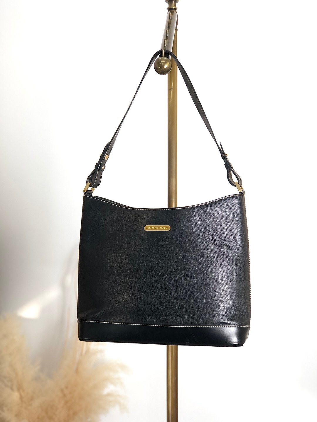 【日本直送，名牌二手包装】BURBERRY巴宝莉手提包黑logo皮革vintage复古老a8gptx - 手提包/手提袋 - 真皮 黑色