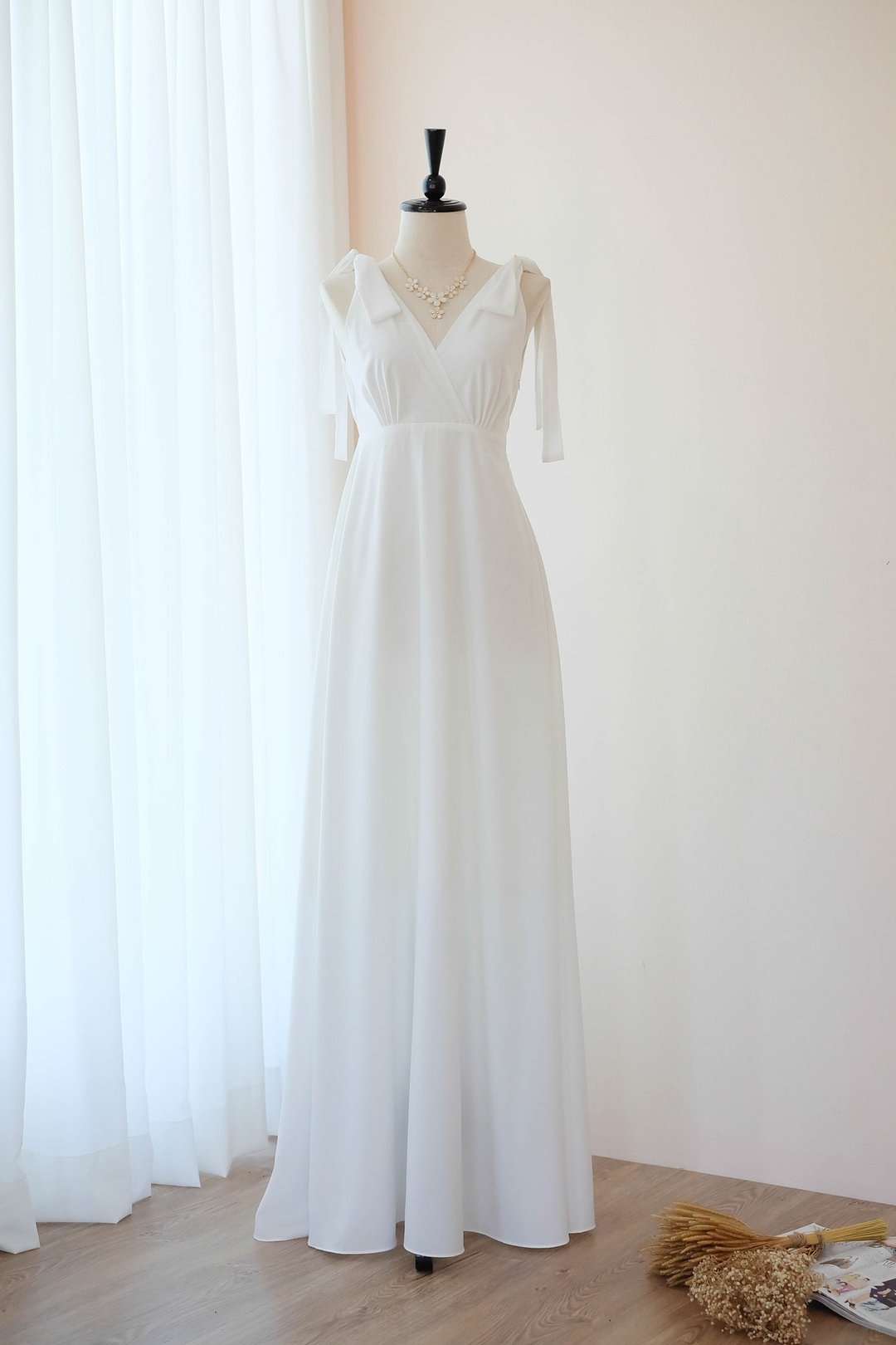 白色婚纱 长礼服 复古风格婚礼洋装 - 晚装/礼服 - 聚酯纤维 白色