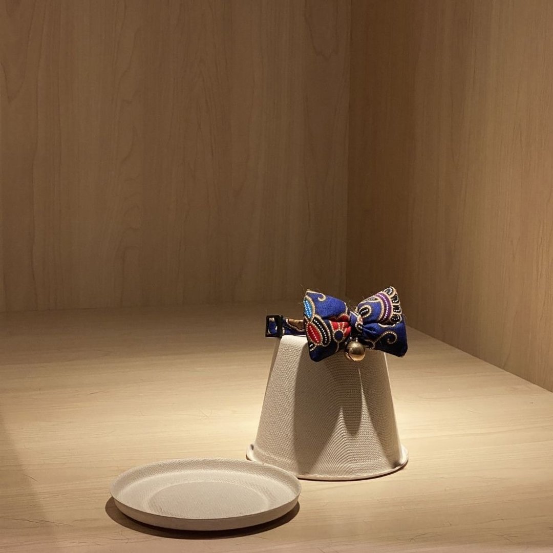 简约手工定制猫项圈 Batik Blue Cat Bow Breakaway Cat Collar - 项圈/牵绳 - 棉 蓝色