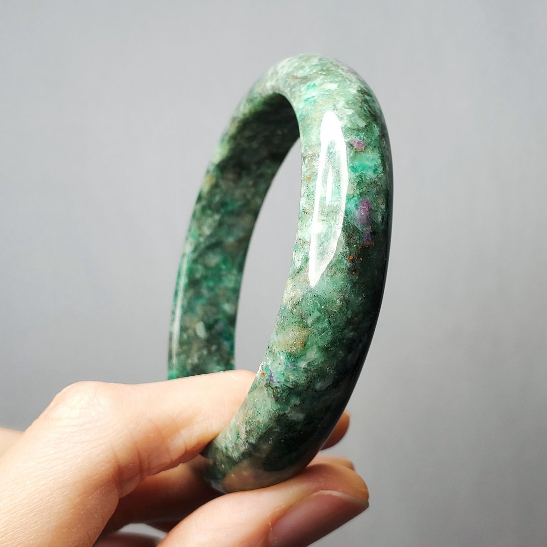 稀有 红绿宝 红宝石黝帘石共生 收藏 招财 手镯 18.5cm 单品 礼物 - 手链/手环 - 宝石 绿色