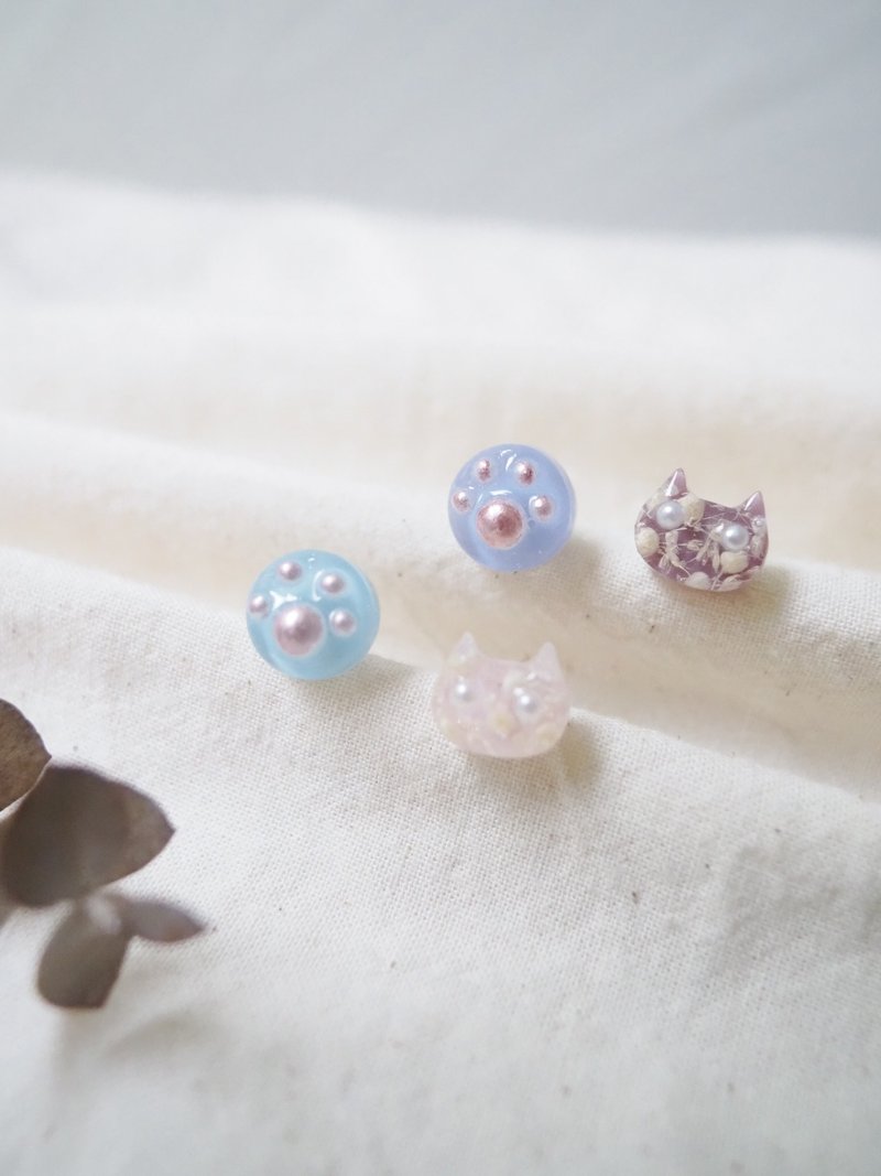 猫咪 肉球 莫兰迪色系 碎花  925纯银针耳环/无痛耳夹 - 耳环/耳夹 - 植物．花 蓝色