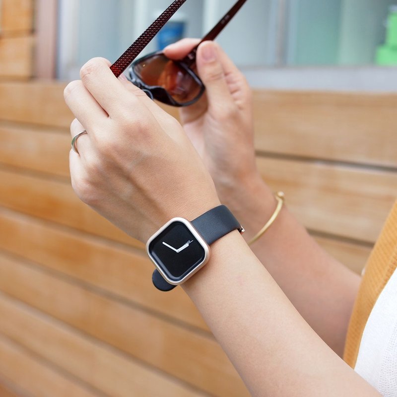 日本HYGGE 玩味时尚真皮腕表 不锈钢银色/黑色表盘 Made in Japan - 女表 - 真皮 