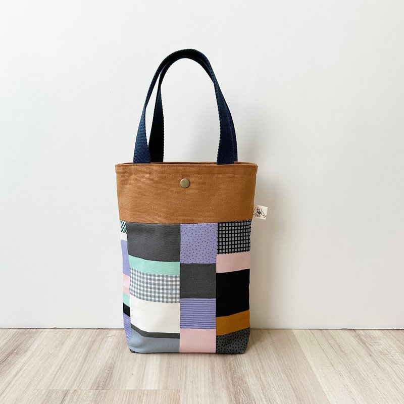 【River】小散步包/几何/咖啡 - 手提包/手提袋 - 棉．麻 咖啡色