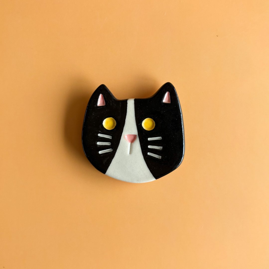 陶瓷猫磁铁 - 冰箱贴/磁贴 - 陶 黑色
