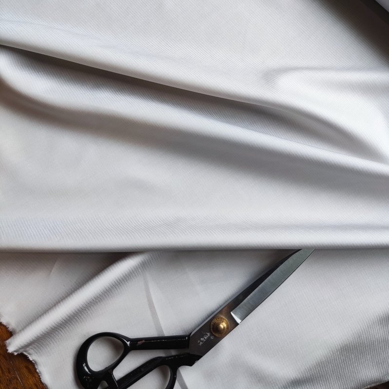 冷淡风 高级感 米灰 微型缎纹 素色丝光绵 - 编织/刺绣/羊毛毡/裁缝 - 棉．麻 白色