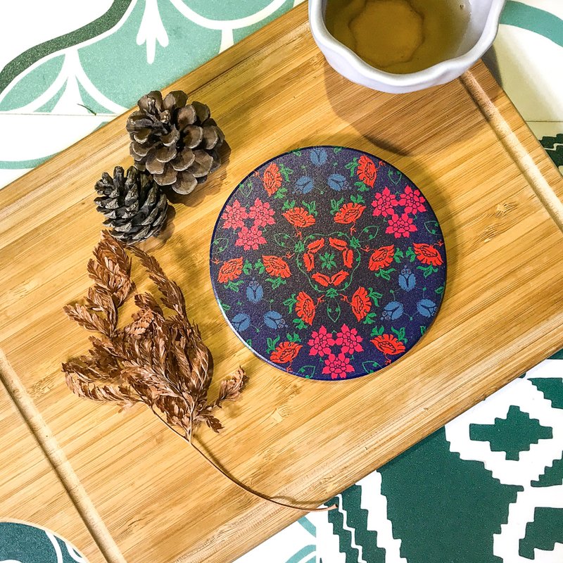 圆滚滚杯垫 ∣ 芙烈达膀膀 - 杯垫 - 陶 黑色