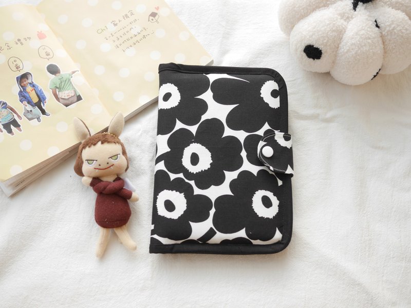 宝宝手册套 妈妈手册套 书套 可放二本手册 芬兰罂粟花款 - 其他 - 棉．麻 黑色