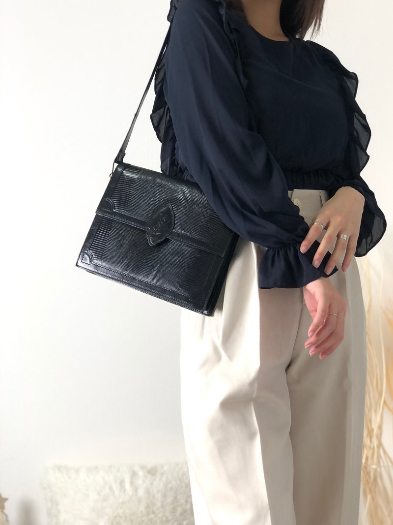 【日本直送二手包装】Yves Saint Laurent YSL 蜥蜴压花单肩包黑s6c365 - 侧背包/斜挎包 - 真皮 黑色