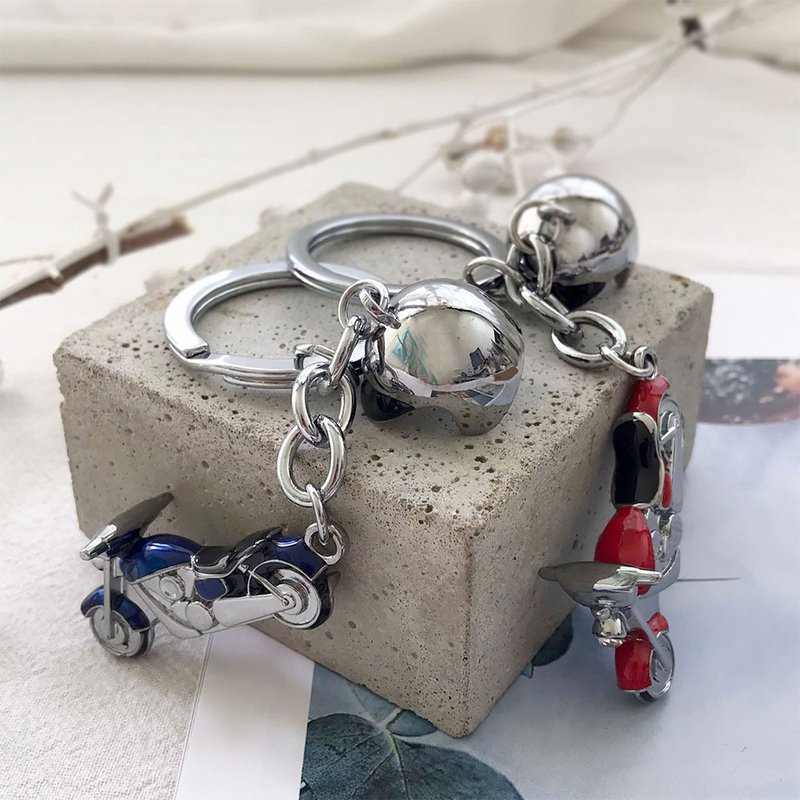 机车与安全帽钥匙圈(红色) - 钥匙链/钥匙包 - 其他金属 红色