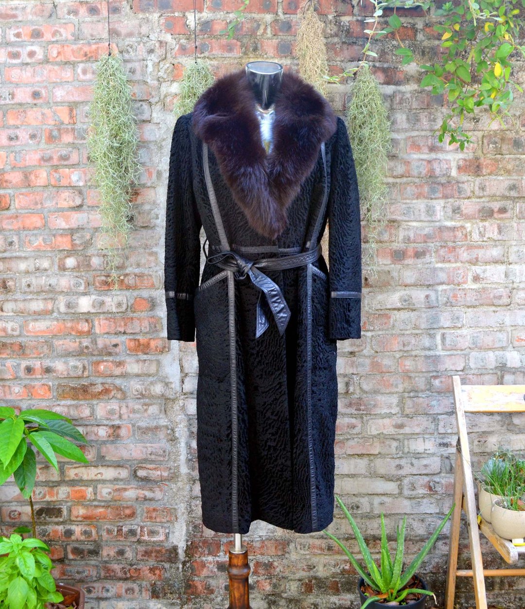 【VINTAGE古着】意大利制羔羊皮长外套狐狸毛领口 Lamb Skin Coat - 女装休闲/机能外套 - 真皮 黑色
