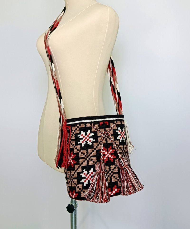 WOOYOO 包包 4 色 M 尺寸 - 侧背包/斜挎包 - 棉．麻 