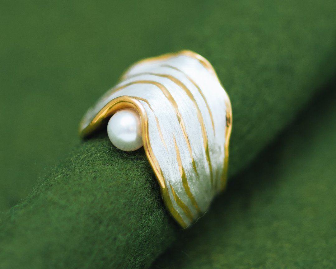 Mistletoe - Pearl ring - classic - elegant - adjustable ring - gold and silver - 戒指 - 银 金色