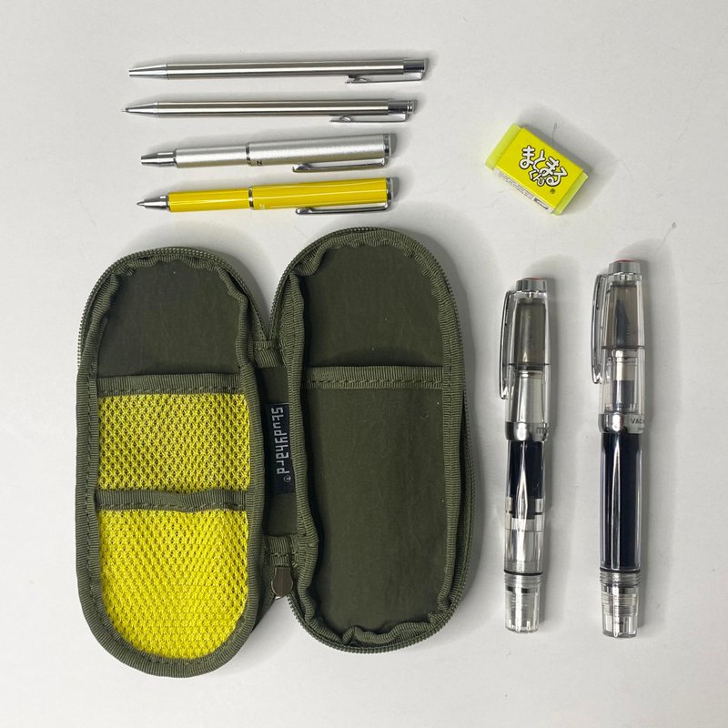 运动旅行笔袋 掌心大小 - 铅笔盒/笔袋 - 棉．麻 卡其色