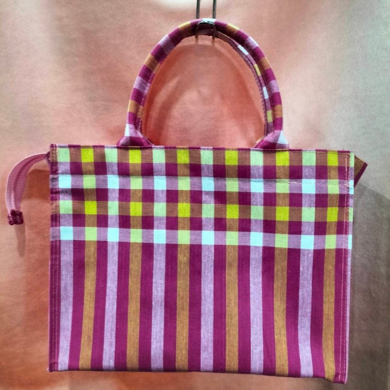 Shopping bag, khaoma fabric 15 - 手提包/手提袋 - 棉．麻 红色