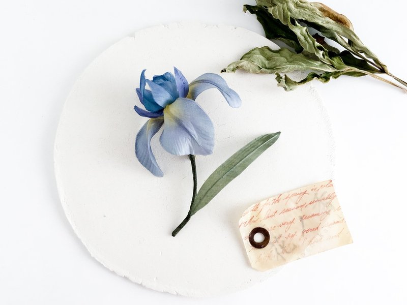Corsage: iris blue color - 胸花/手腕花 - 丝．绢 蓝色