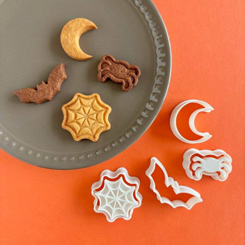 万圣节饼干模具组 [蝙蝠、月亮、蜘蛛网、蜘蛛] - 厨房用具 - 塑料 