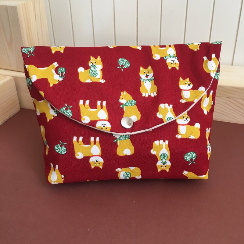 离家出走小宝贝 柴犬红色化妆包 可爱相机包 - 相机包/相机袋 - 棉．麻 