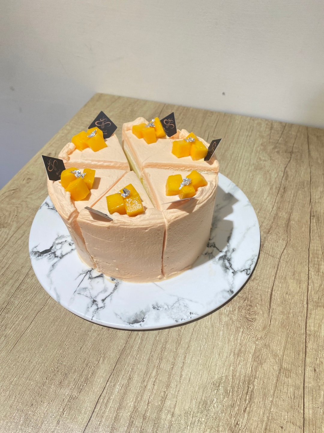 已过季芒果香草戚风蛋糕 蛋糕 甜点 芒果 生日蛋糕 芒果蛋糕 - 蛋糕/甜点 - 新鲜食材 