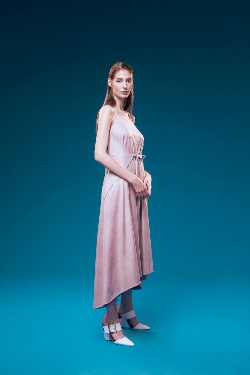 粉麂皮前绑带洋装 - 洋装/连衣裙 - 聚酯纤维 粉红色