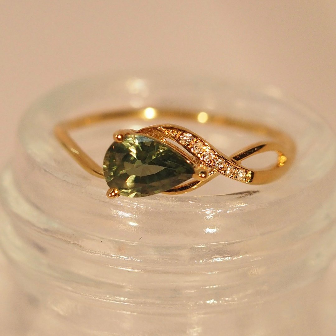 18K金无限祖母绿宝石钻石戒指 Green Infinity Sapphire Diamond - 戒指 - 贵金属 