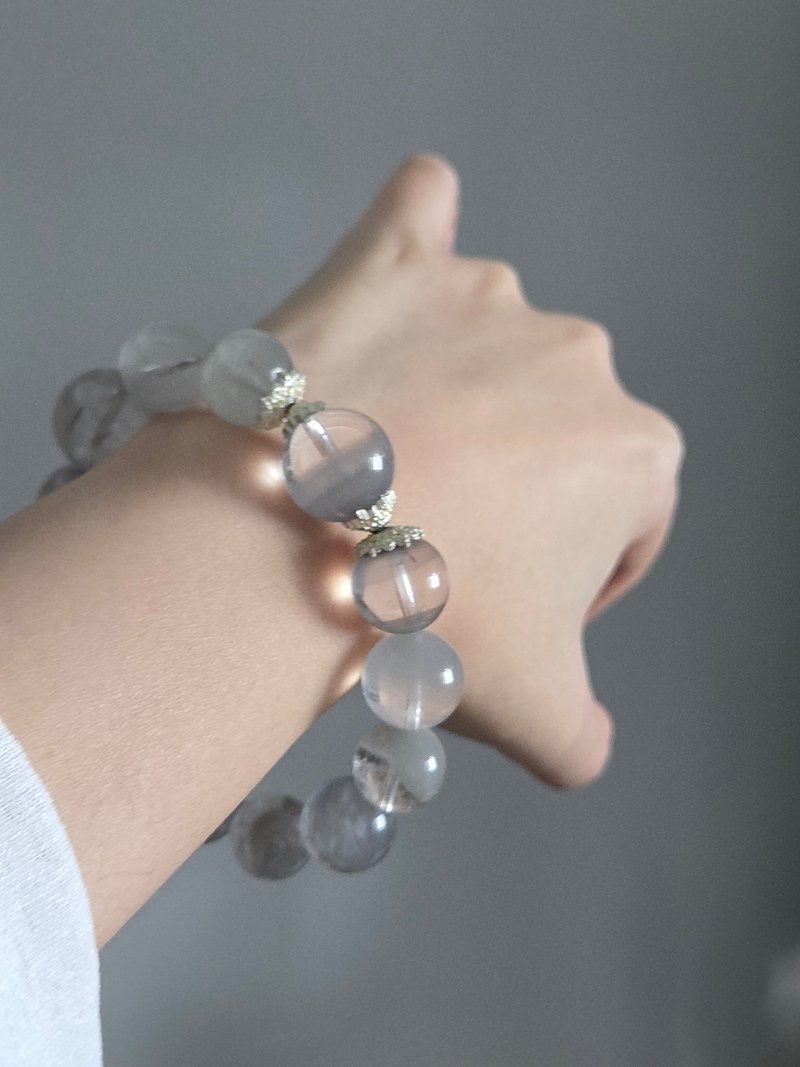 小精品 稀有矿千层半盆灰蓝幽灵  12-14mm水晶手链 正财事业自信 - 手链/手环 - 水晶 蓝色