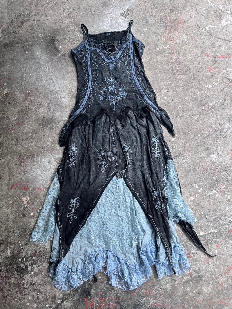 喜迎瑶 尼泊尔 植物染 刺绣背心 蕾丝拼接裙 长裙 民族风 嬉皮 - 裙子 - 棉．麻 银色