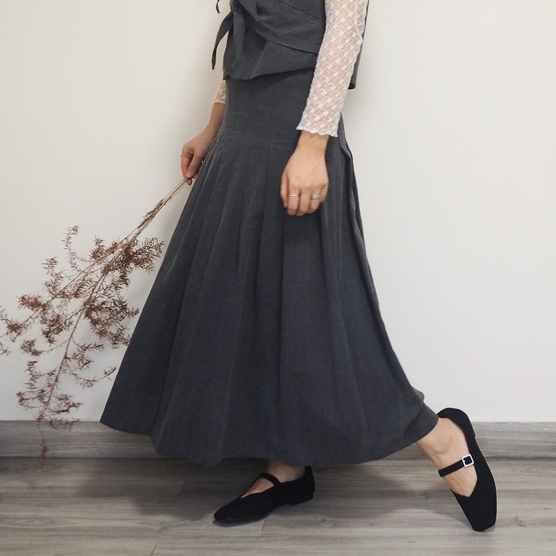 修腰折褶伞裙 Pleated Skirt - 裙子 - 棉．麻 
