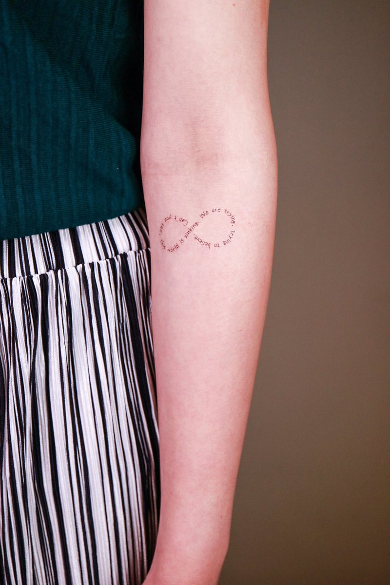 Deerhorn design / 鹿角 刺青 纹身贴纸 2入 无限大 手写字 手绘 - 纹身贴 - 纸 黑色