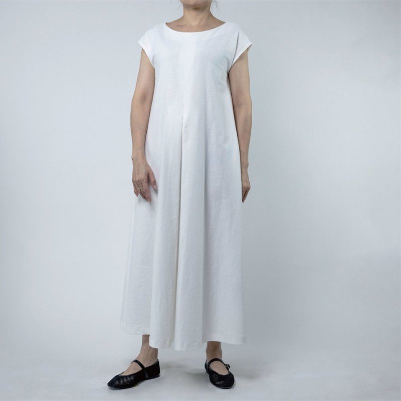 圆领打折洋装  天然棉麻 | 白色 - 洋装/连衣裙 - 棉．麻 