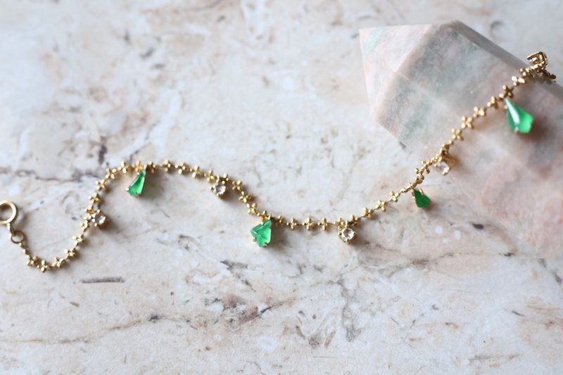 Journal-星辰踏歌 (缅甸玉)龙石玻璃种冰阳绿翡翠18k金钻石手链 - 手链/手环 - 宝石 