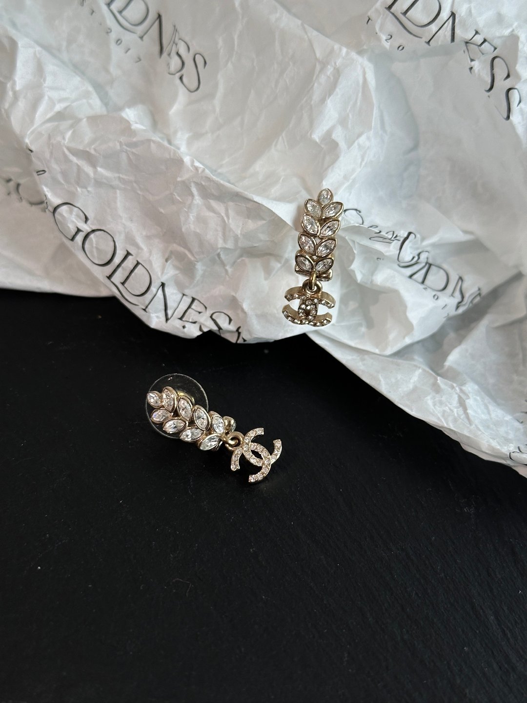 中古品 CHANEL 香奈儿 闪钻麦穗 CC 耳钉 - 耳环/耳夹 - 其他金属 金色