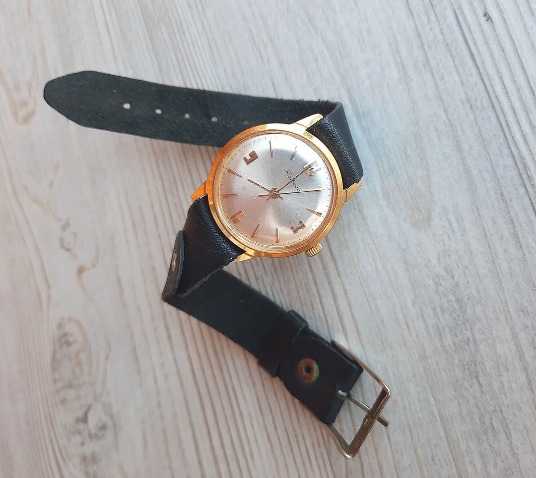 Soviet mechanical mens watch Raketa 2609.1 gold plated wind wrist watch USSR - 男表/中性表 - 不锈钢 金色