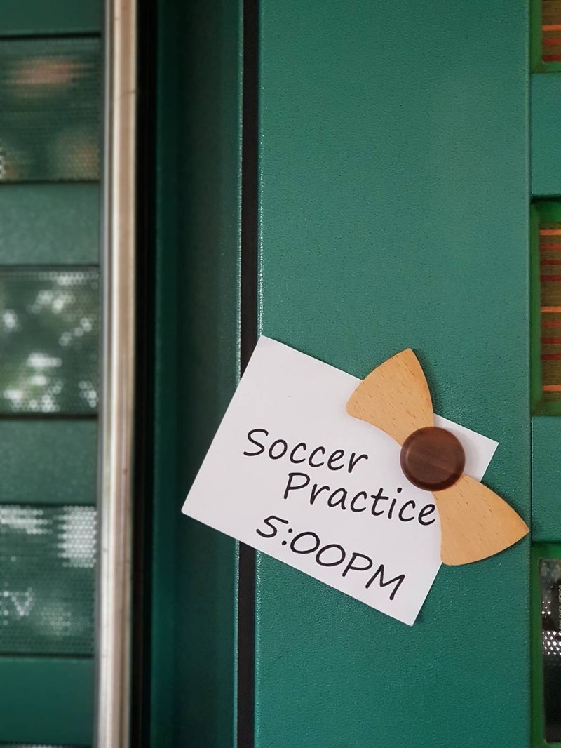 【BESTAR】木质磁铁领结 - 冰箱贴/磁贴 - 木头 黄色