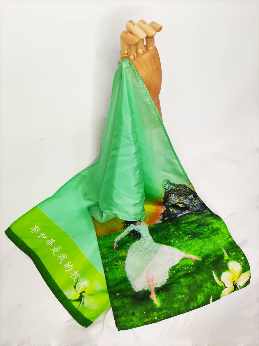 米唐亚时尚艺术商品化-禁锢中的自由 蚕丝巾 小众手工订制品 - 丝巾 - 丝．绢 多色