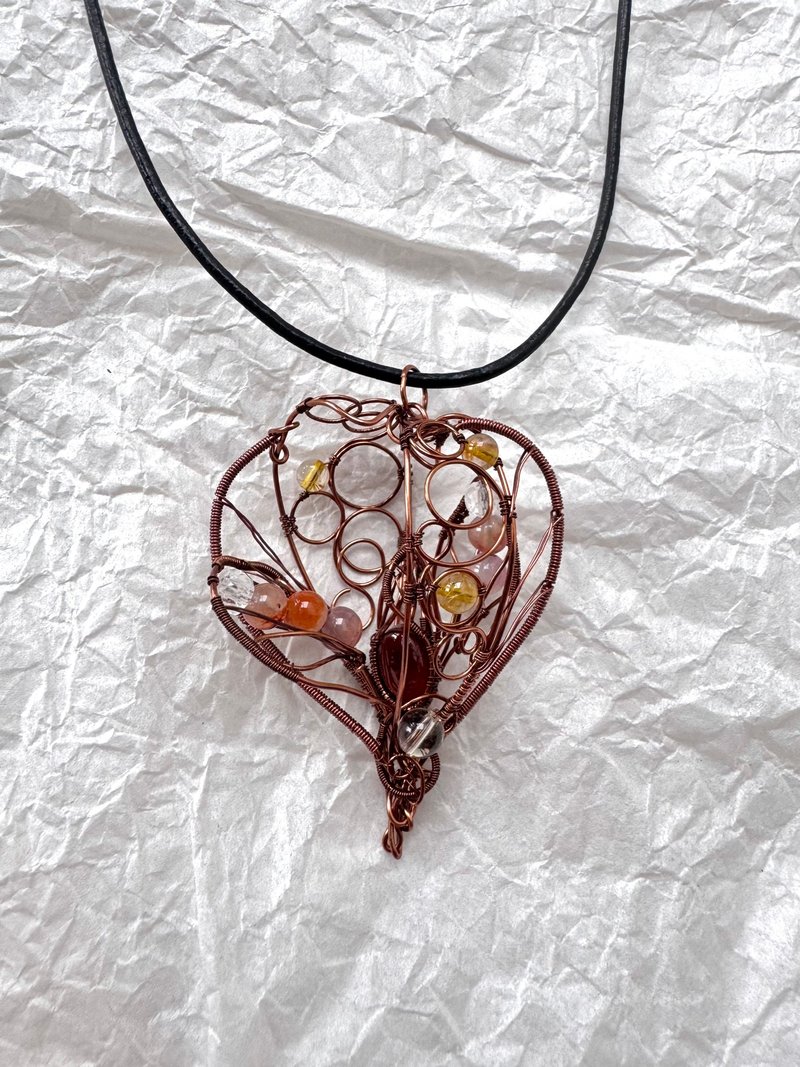 金属编织吊坠—心花 - 项链 - 铜/黄铜 红色