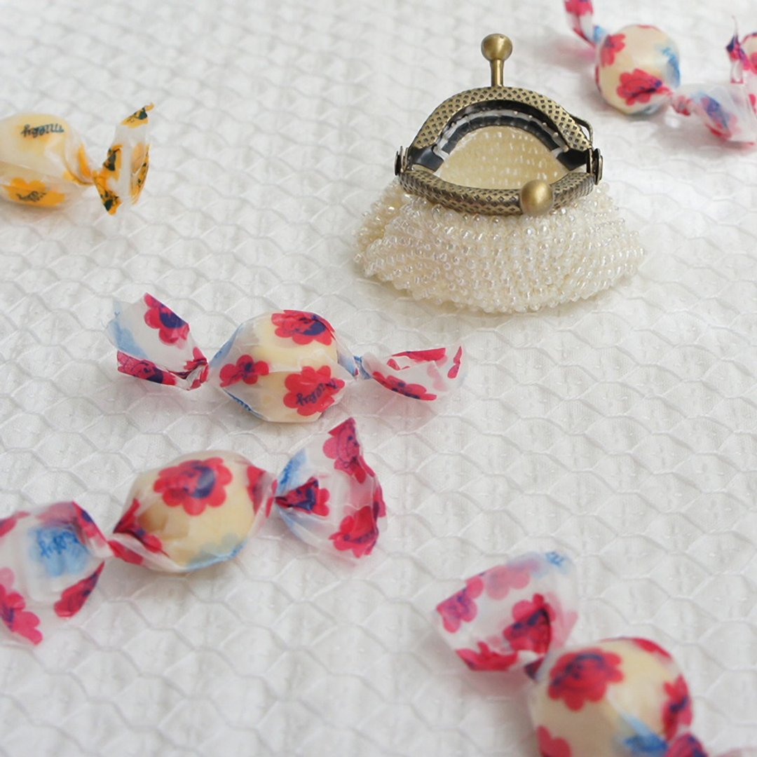 Ba-ba handmade Seedbeads crochet mini-coinpurse No.1105 - 零钱包 - 其他材质 白色