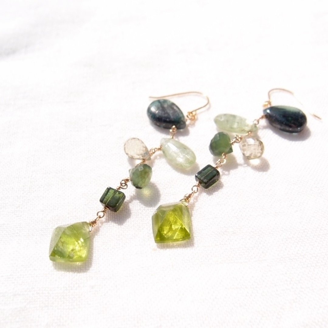 【K14gf】Mobile Earrings 风铃式耳环 抹茶绿 - 耳环/耳夹 - 宝石 绿色